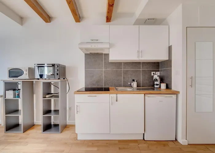 Wood Mood - Charmant Studio Central